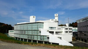 相席スタート山崎ケイ高校大学