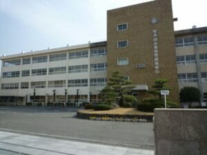 中野周平の学歴